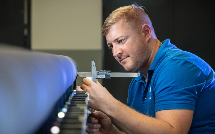 Montage einer Röllchenstreichleiste